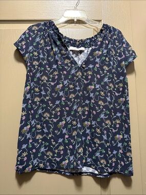 LOFT Navy Multicolor Floral Short Sleeve V-Neck Top